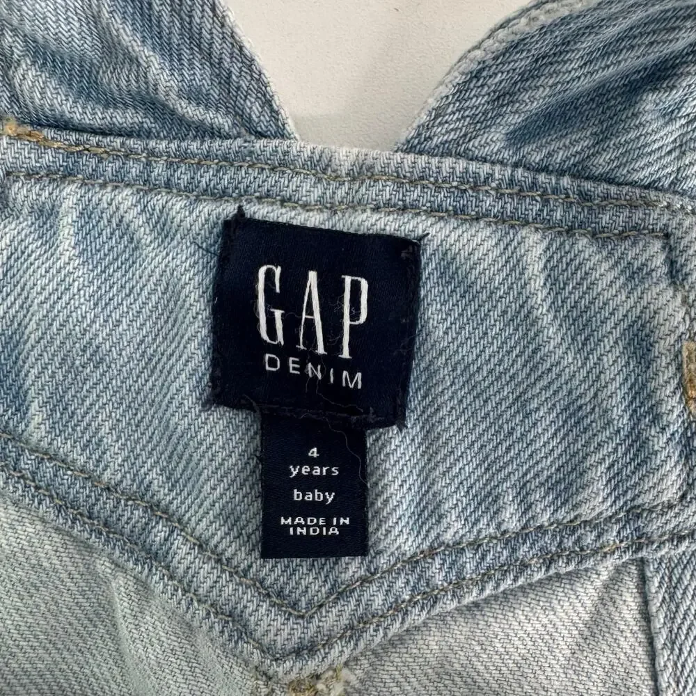 GAP Jean Shortalls Overalls Girls Size 4 Light Wash Ruffle Spring 2025 - Picture 4 of 8